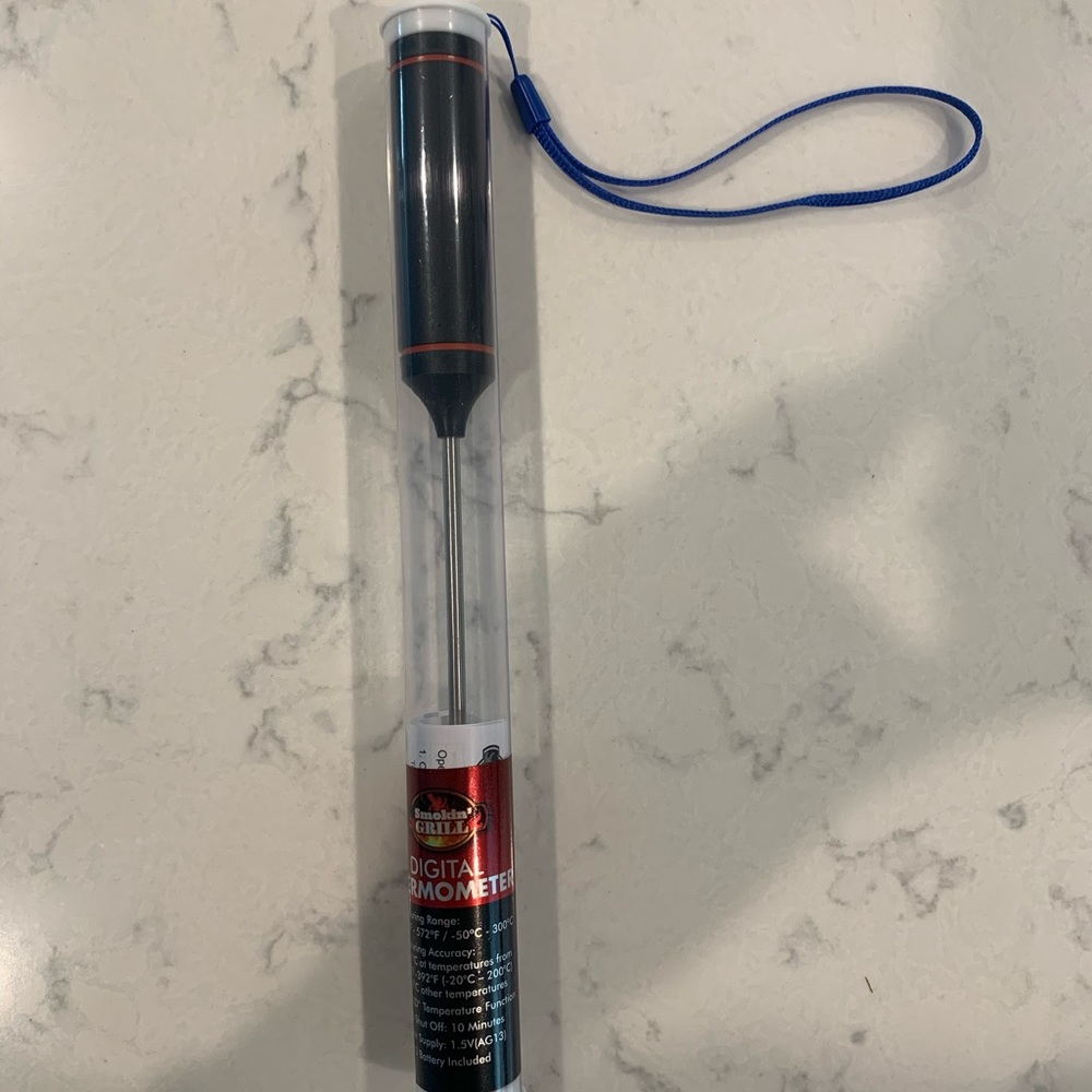 Non-Stick Grill Topper & Digital Thermometer 🌡 - Picture 3 of 4